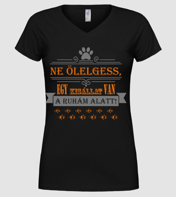  minta fekete pólón
