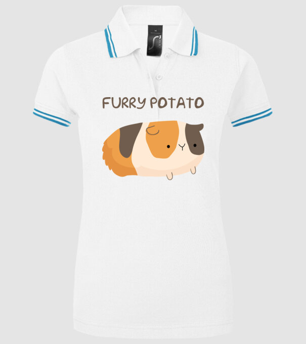  minta fehér pólón