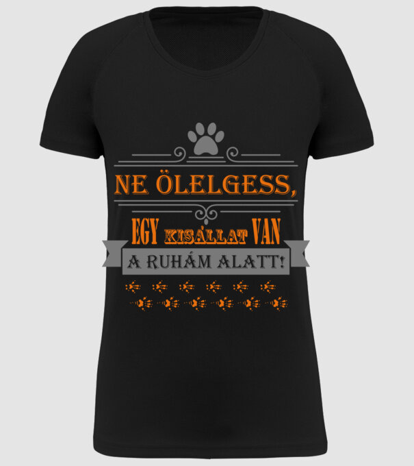  minta fekete pólón